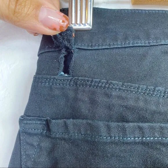 -J Brand Mara Skinny Buckle Ankle Jeans 26