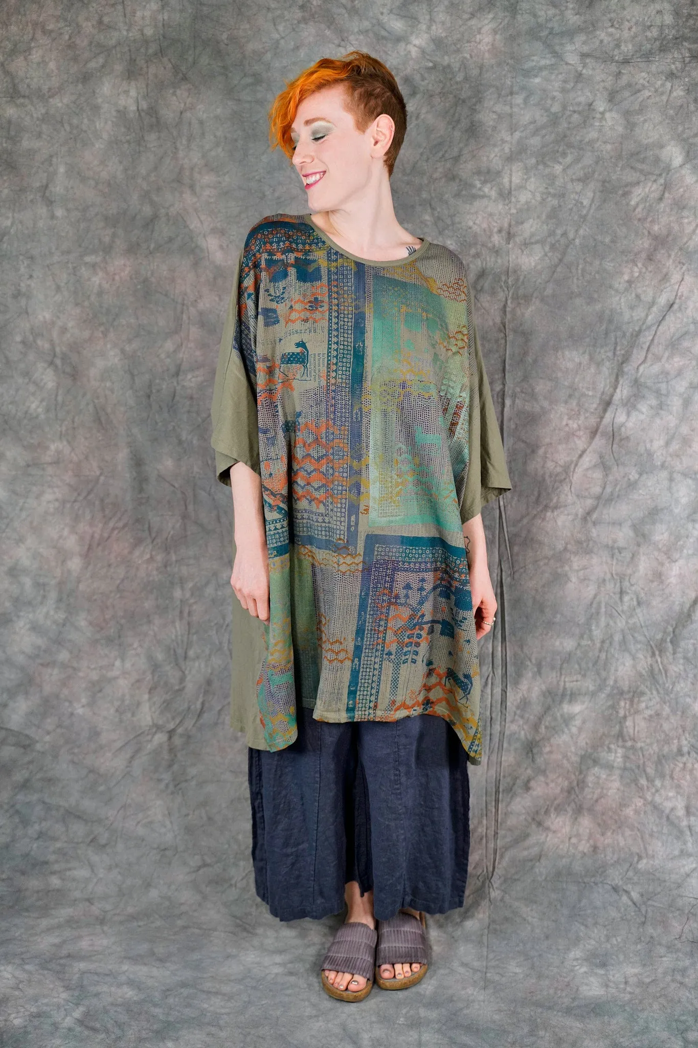 1255 Art Tee Caper-P