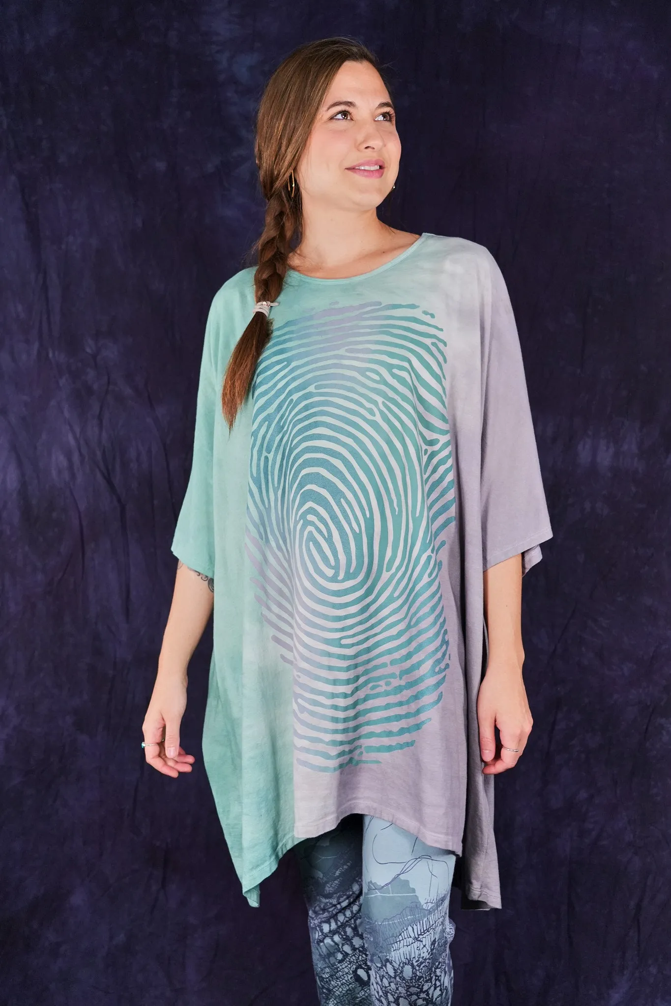 1255HD Art Tee Labradorite Circle