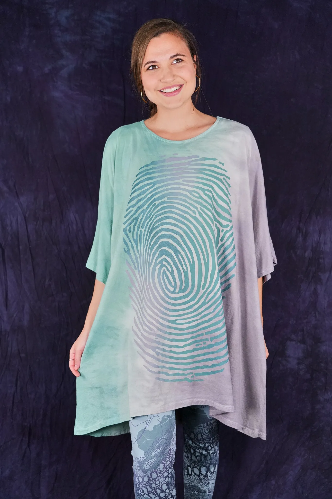 1255HD Art Tee Labradorite Circle