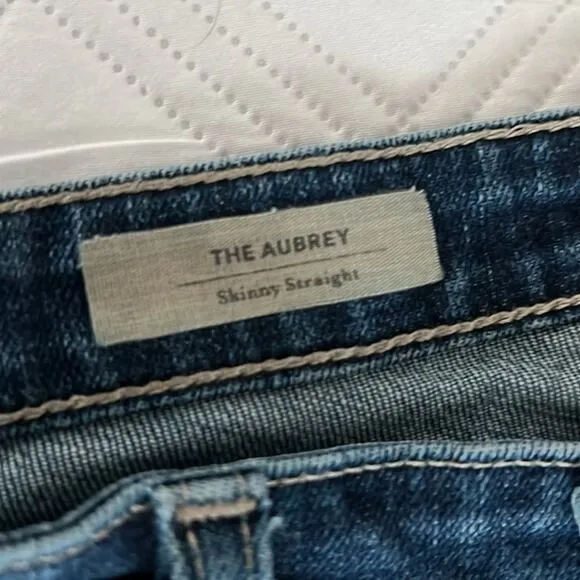 $175 Ag Adriano Goldschmied Aubrey jeans low-rise skinny straight 28 R