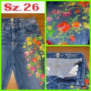 7 For All Mankind Jeans Women 26 High Waist Ankle Skinny Floral Embroidery