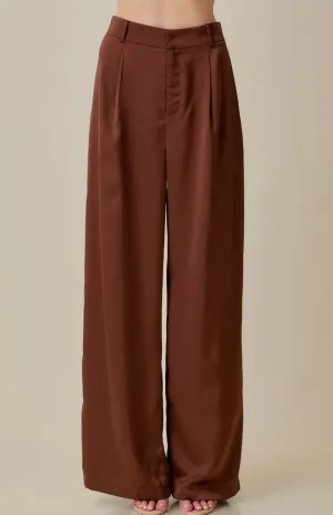 Back Waistband Flowy Pants