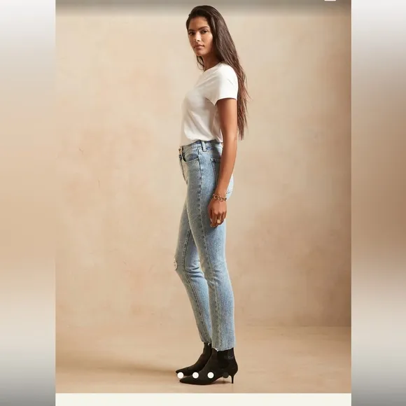 BANANA REPUBLIC | The Slim Jean