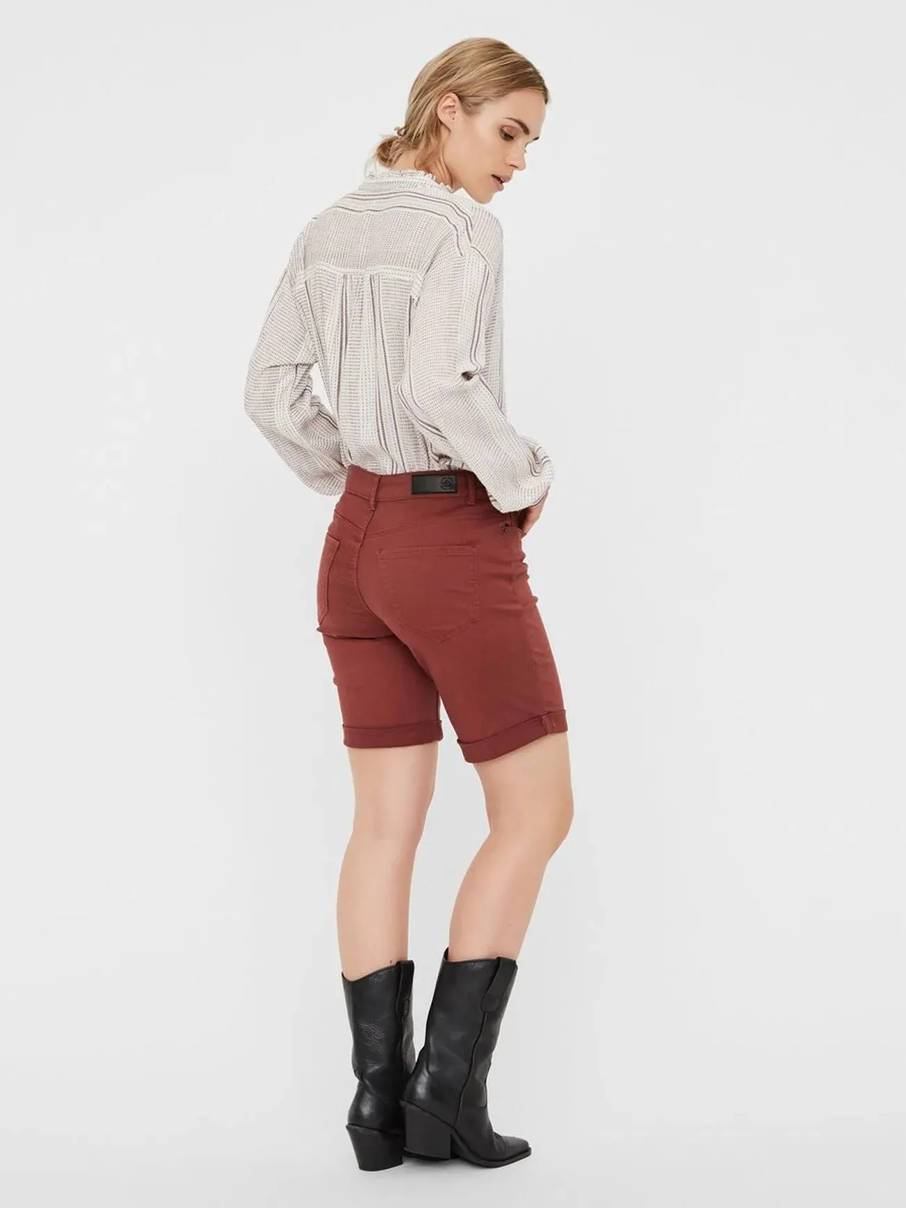 Bermudas Seven