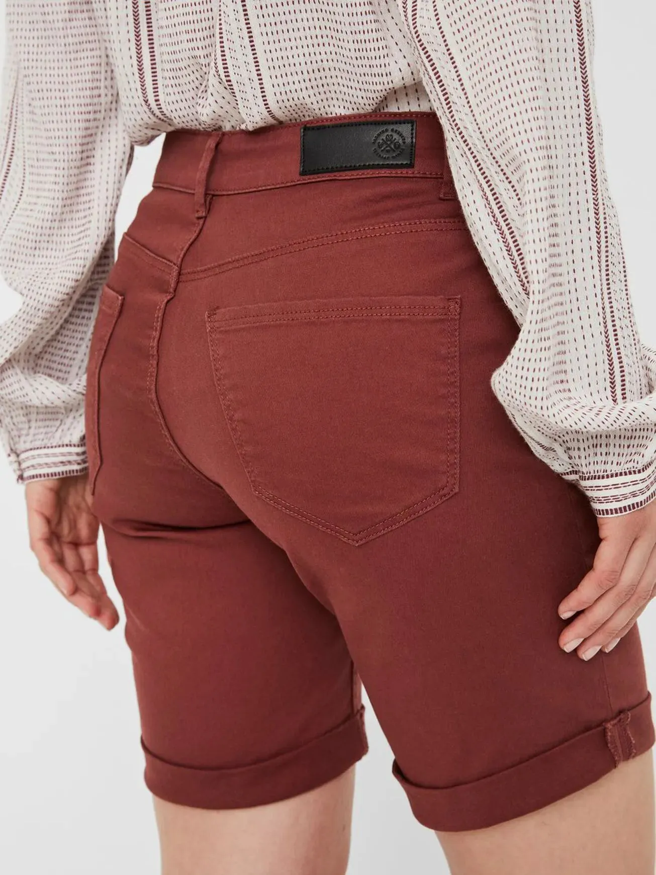 Bermudas Seven