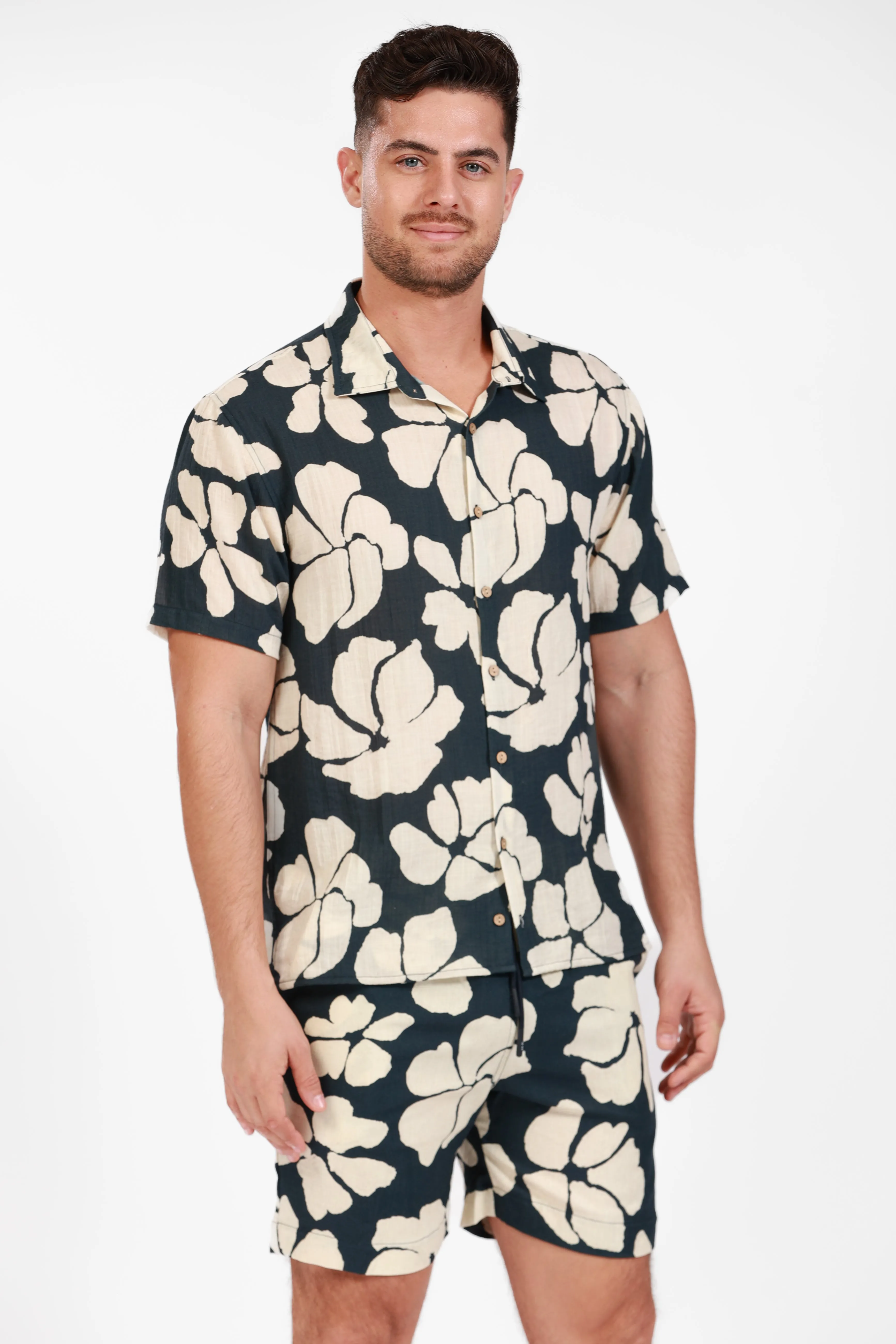 BLACK LINEN PRINTED SHORTS