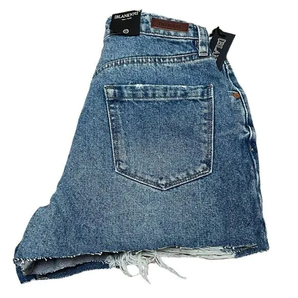 BLANK NYC  DESTRESS  DENIM SHORTS Sz 27 NWT