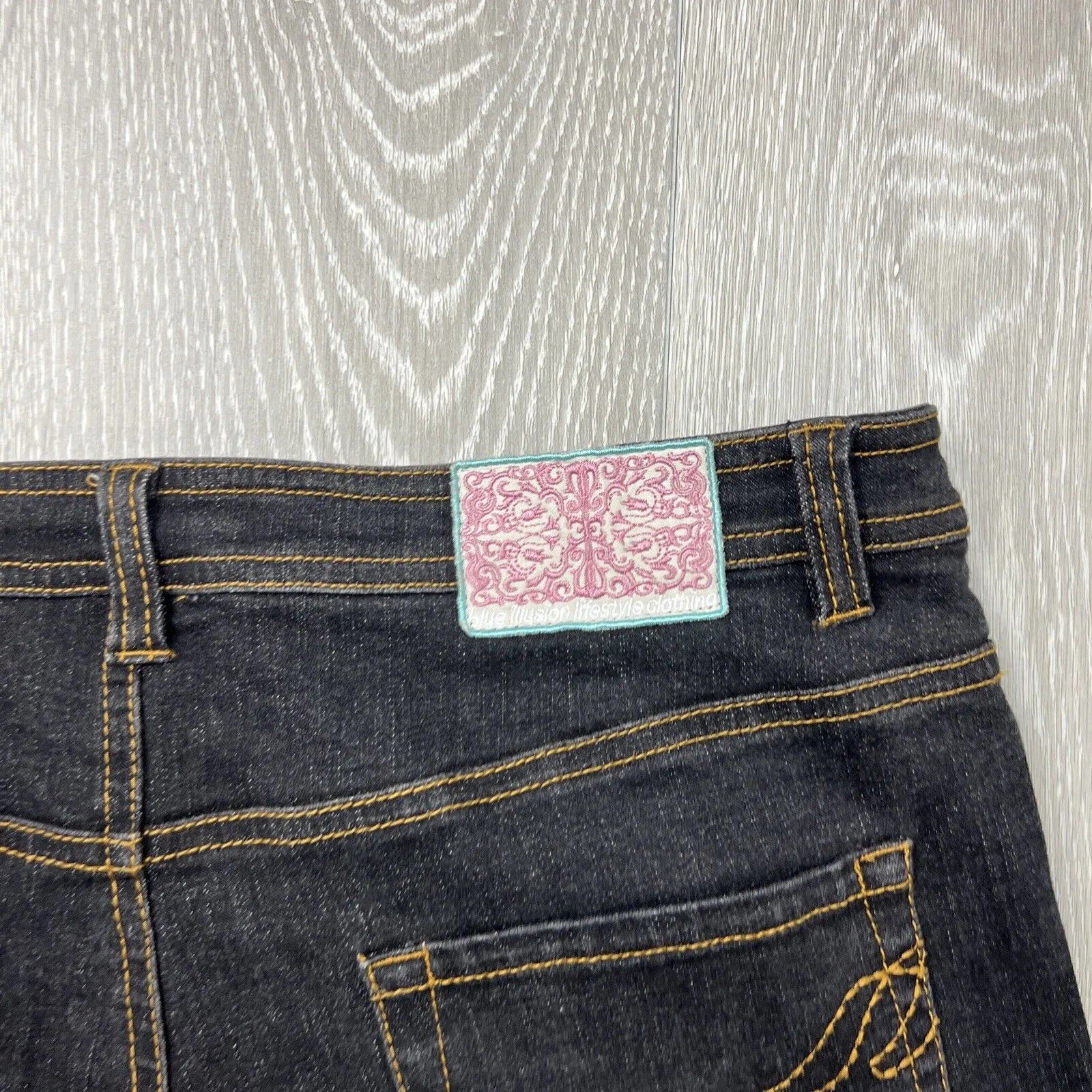 Blue Illusion Womens Black Jeans Size Large