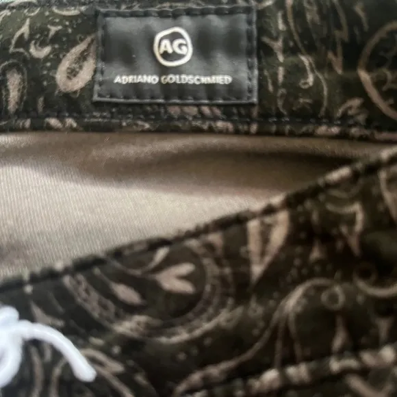BNWT Adriano Goldschmied AG Velvet Paisley Jeans