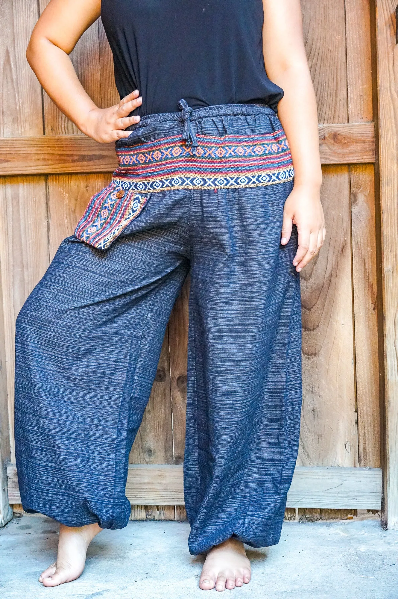 Bohemian Drawstring Slubbed Harem Pants- Gray/Red Multi