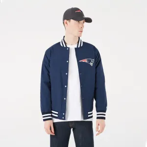 Bunda bomber NEW ERA NFL Team wordmark jacket NEW ENGLAND PATRIOTS modrá