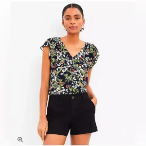 Bundle of 4 Ann Taylor Loft outlet 4” chino shorts