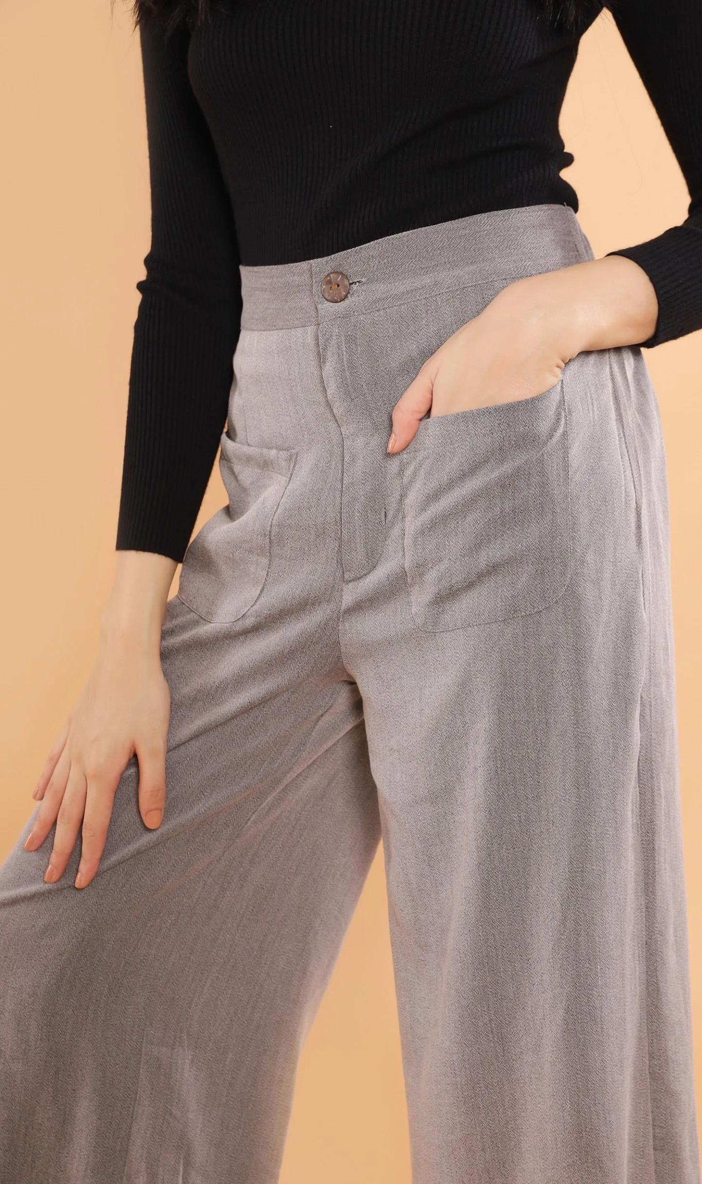CLOVER Front-Pocket Flowy Pants (Grey)