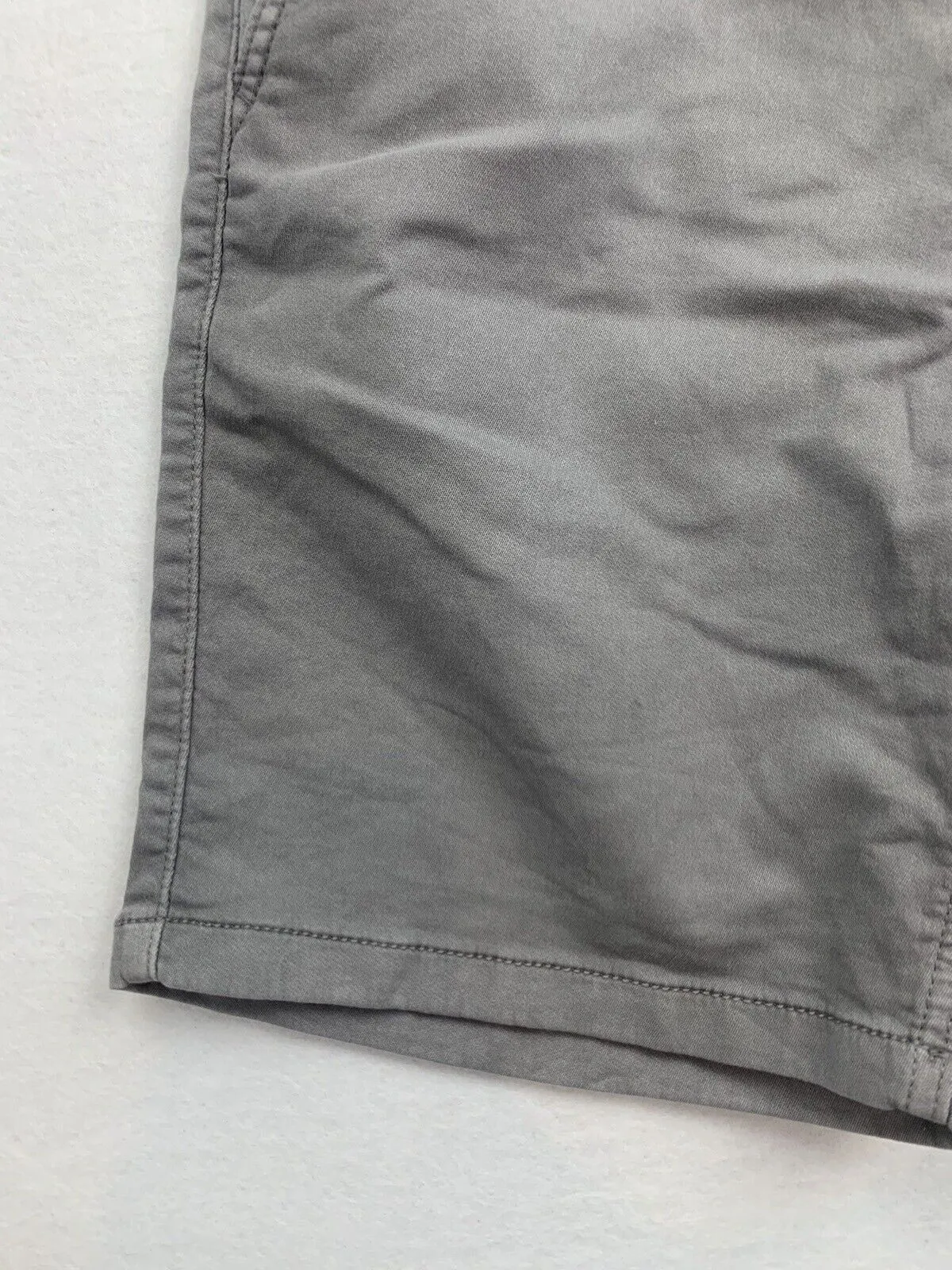 Cotton-On Corby Chino Short Men’s Grey Shorts Size 32