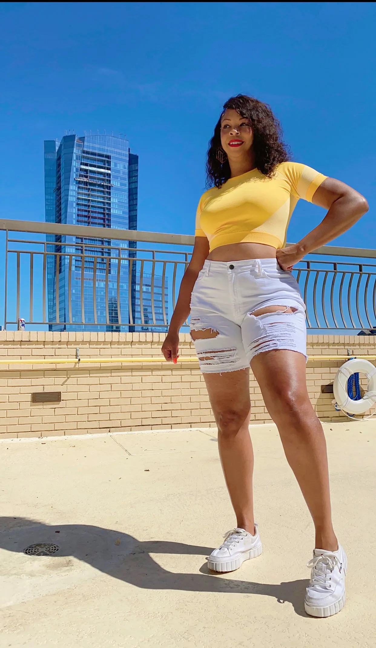 Distressed Bermuda Shorts Plus Sizes‼️
