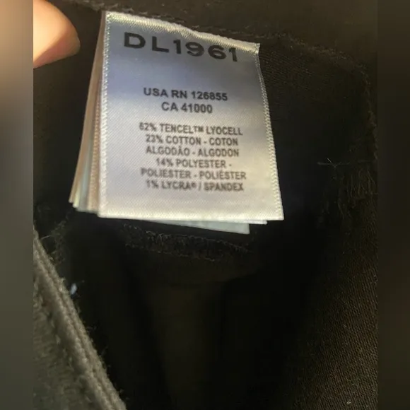 DL1961 Florence Skinny High Rise Leather-like Black Jeans 20W NWT