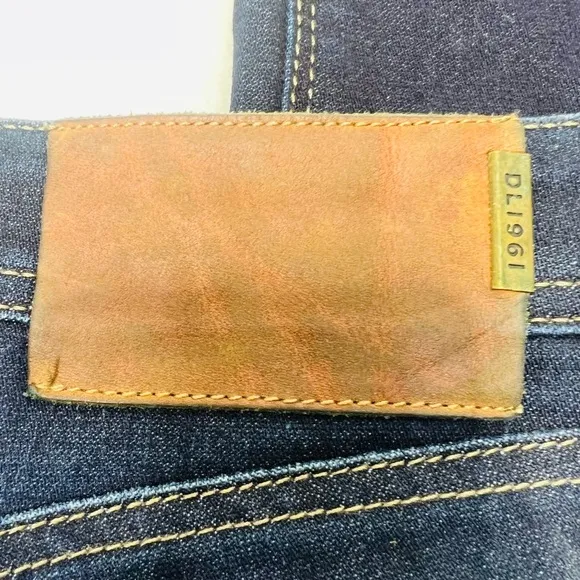 DL1961 Premium Denim Nina Super High Rise Skinny Jeans Dark Wash Size 26