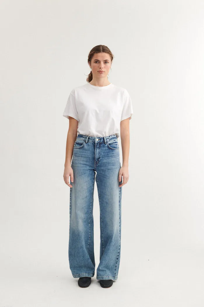 Enya Jeans - Stone washed denim