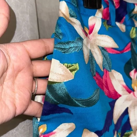 Express 2 Tropical Floral Blue Pink Beige Green Cuffed Hem Chino Shorts