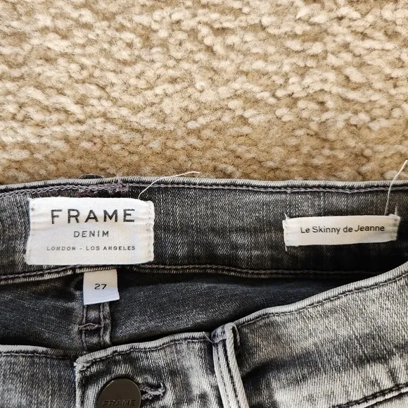 Frame Le Skinny de Jeanne Jeans