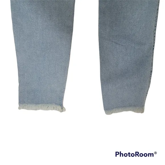 FREE PEOPLE Raw High Rise Jegging SIZE 29