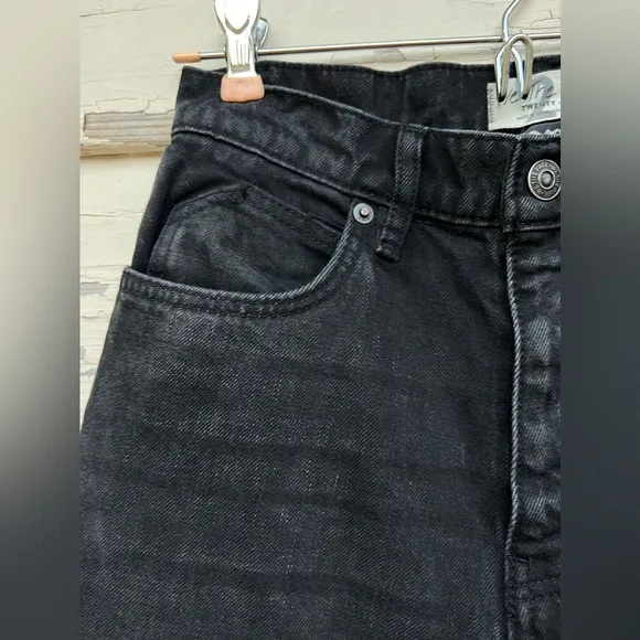 Free People We The Free BoHo Frayed Georgine MomJean Curvy Obsidian Black 27