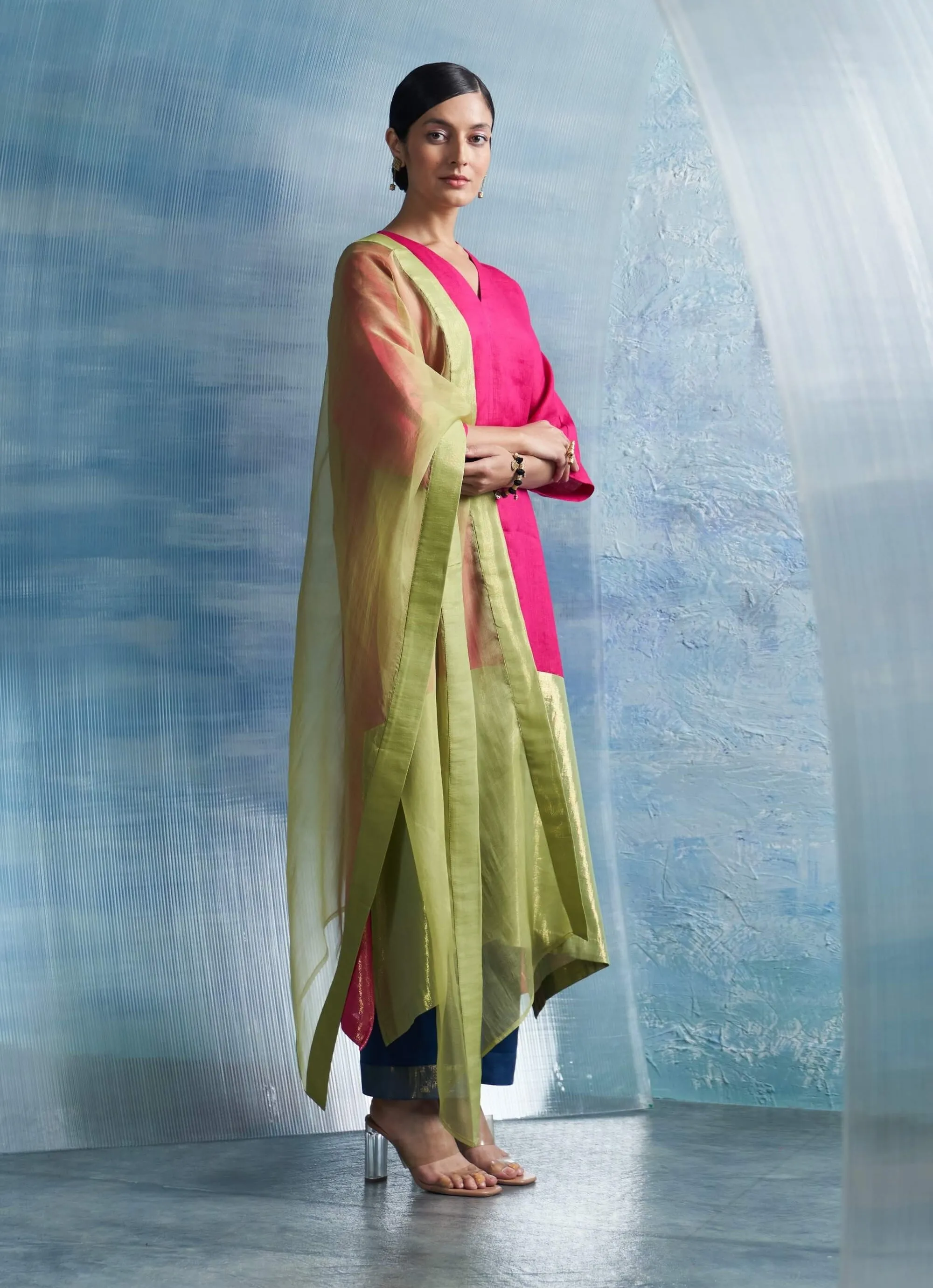 Fuchsia pink flowy kurta set