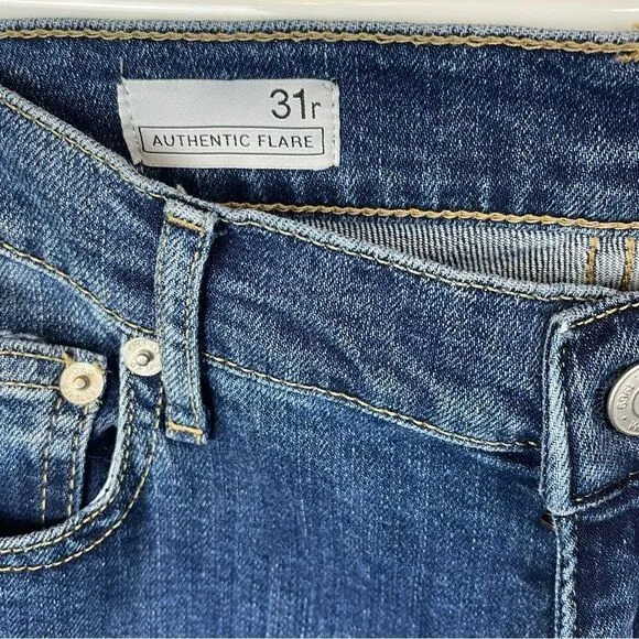 GAP Authentic Flare Mid Rise Stretch Jeans 31R NWT