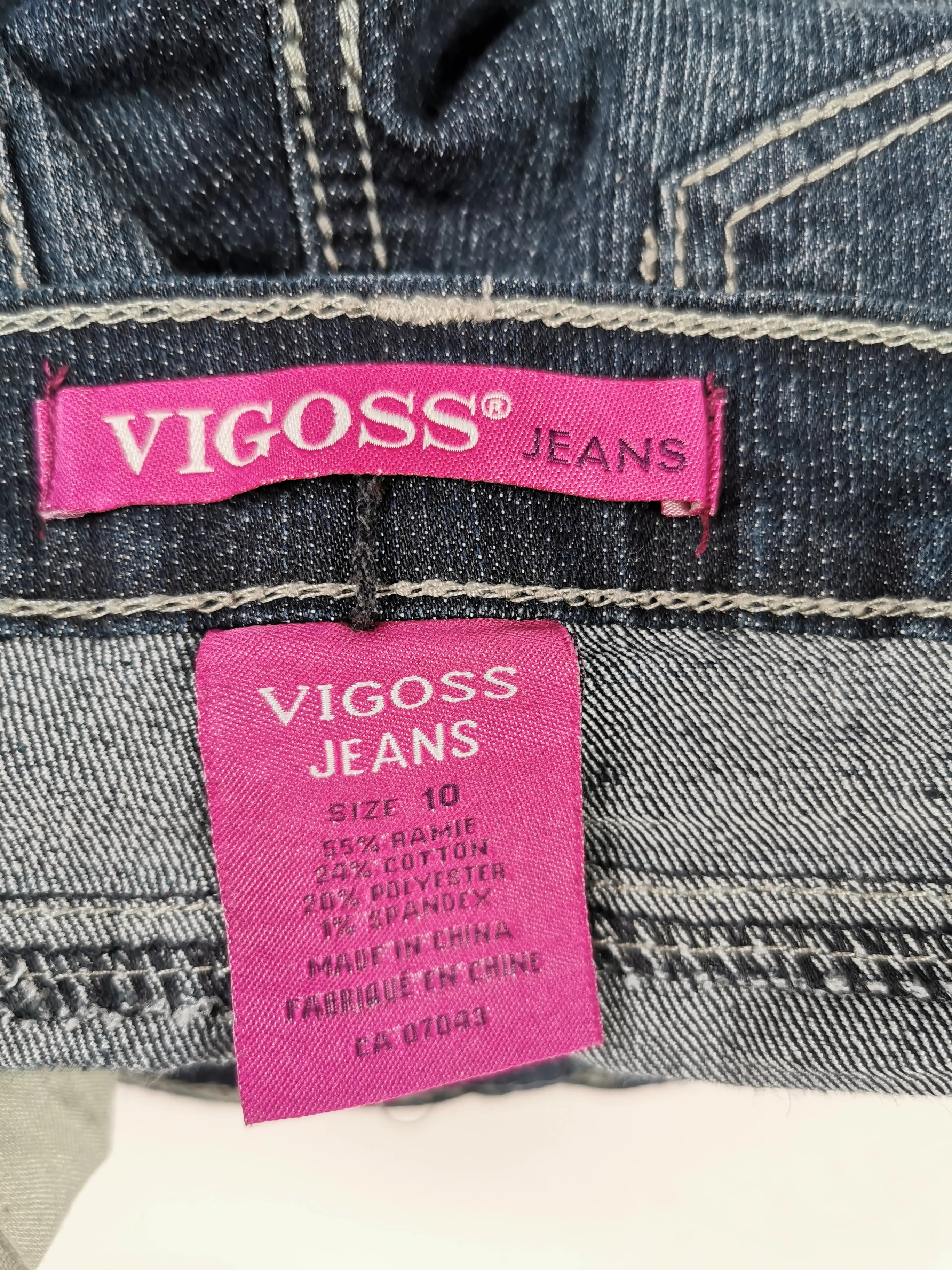 GIRL SIZE 10 YEARS - VIGOSS, Straight Leg, Dark wash Jeans NWOT B55