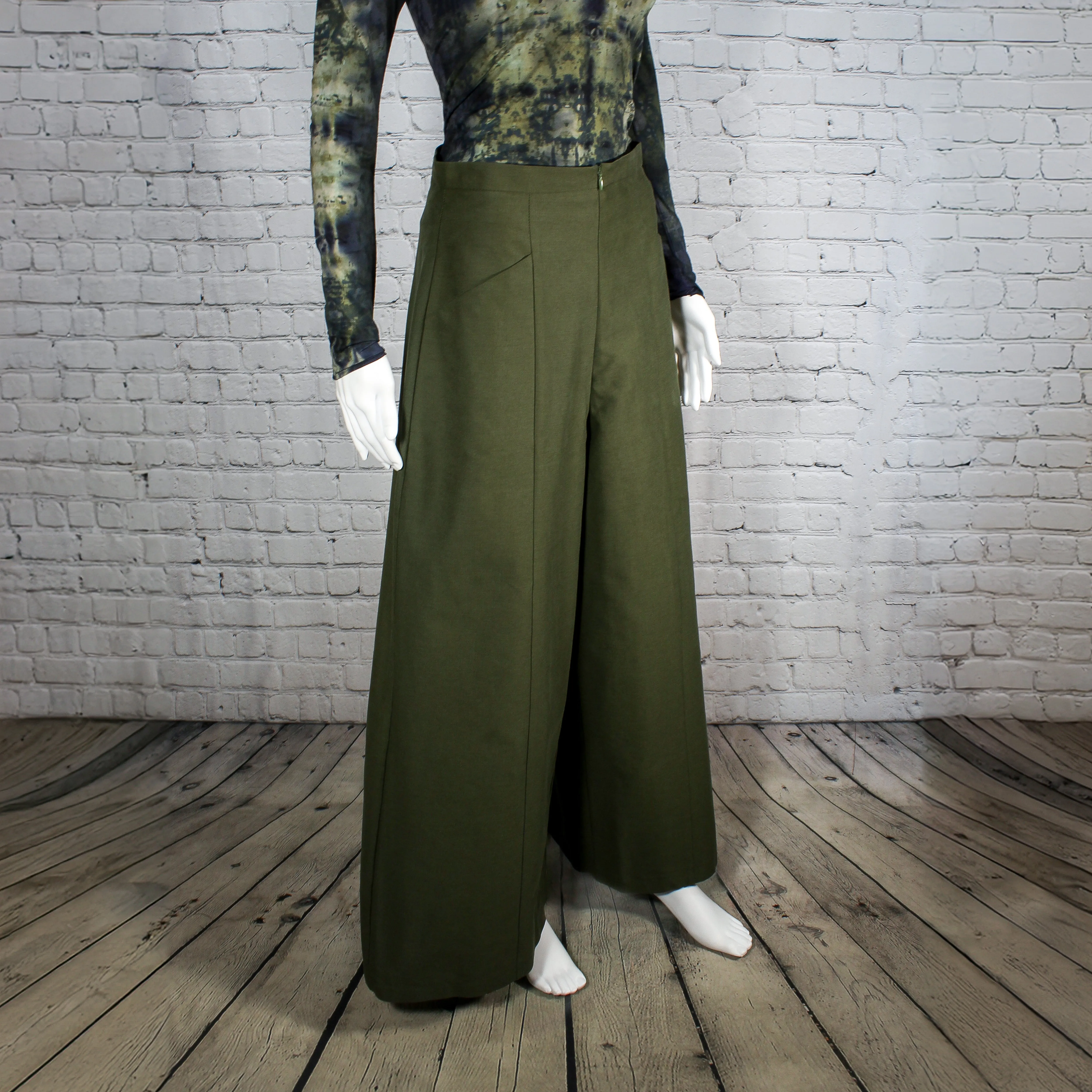 Grid Iron Pants in Olive Twill by Kim Schalk