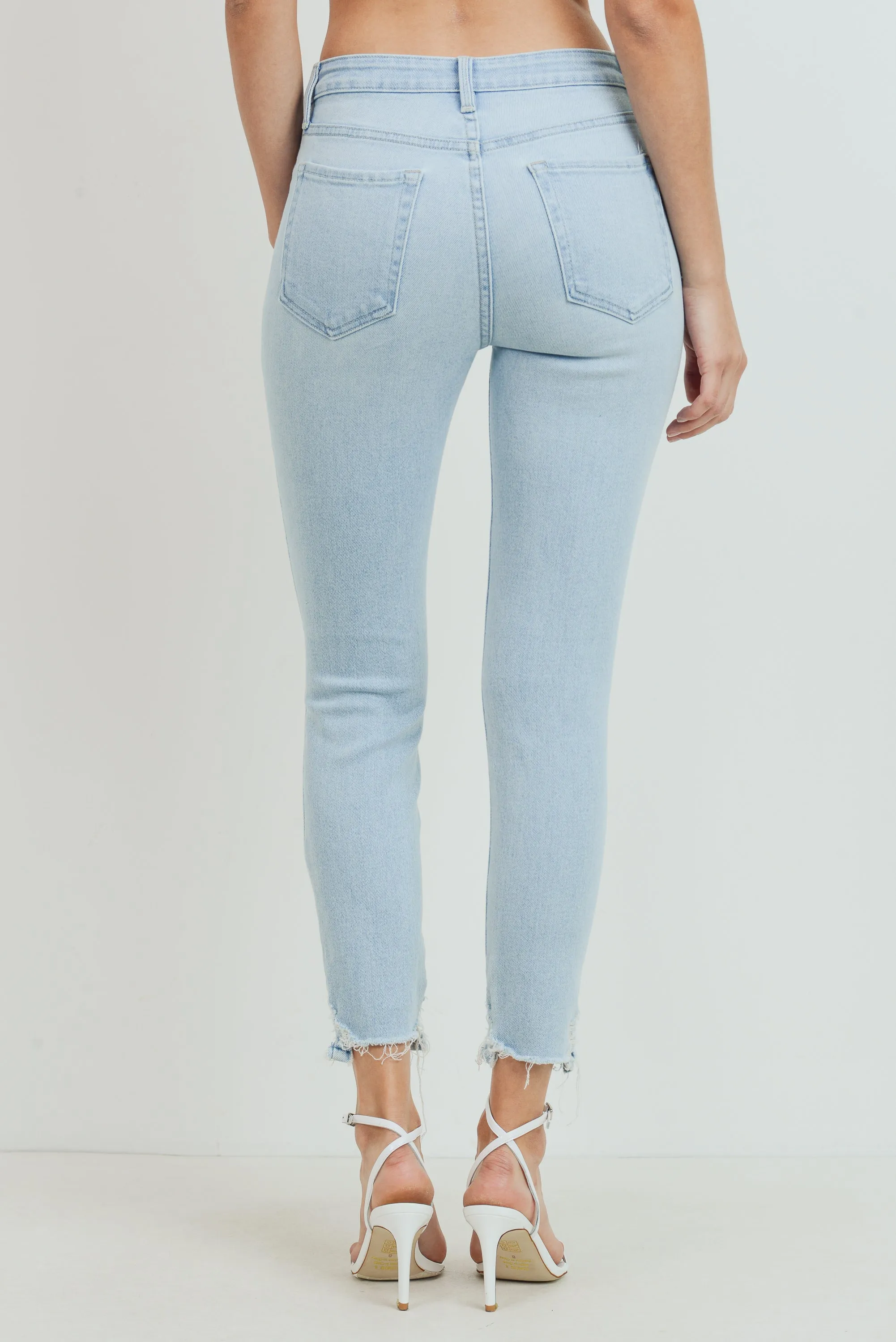 High Rise Destroyed Skinny Jean