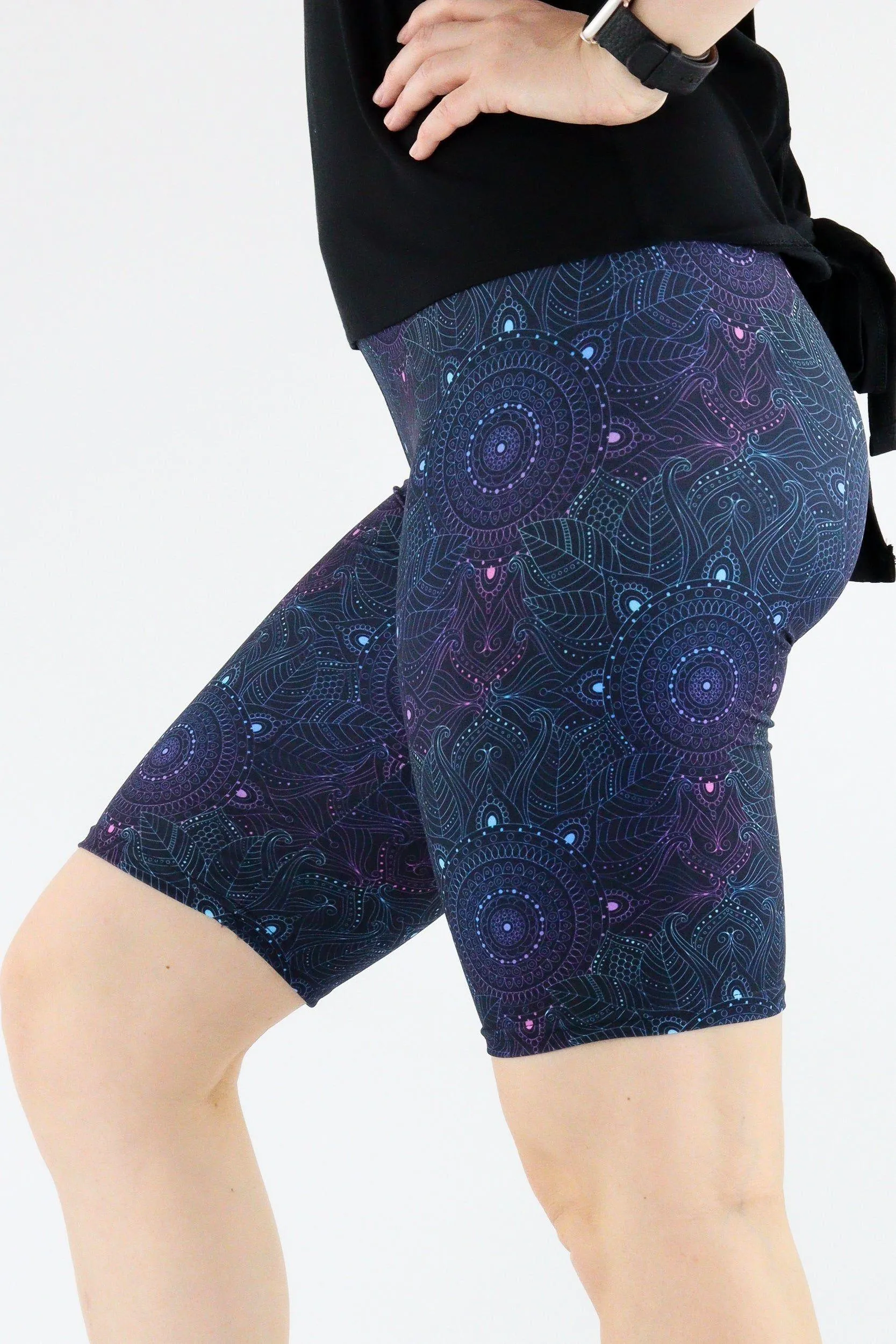 Holographic Mandala - Casual Long Shorts