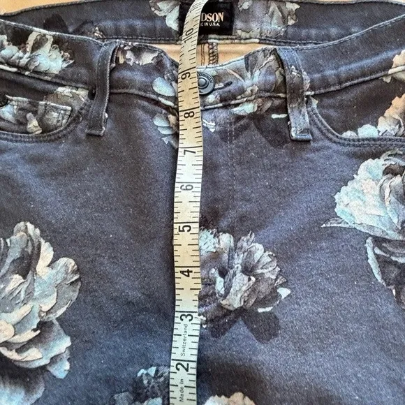 Hudson Nico Skinny Midrise Shades of Blue and Gray Floral Jeans. Women’s Sz 28