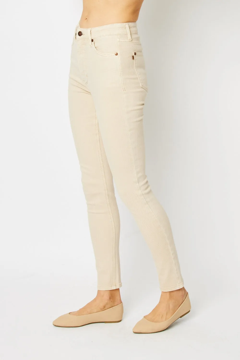 Judy Blue Garment Dyed Ivory Tummy Control Jeans Sizes 1-24W