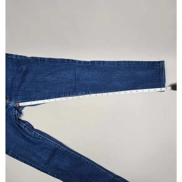 Levi's | 711 Skinny Italian Selvedge Denim Women's Jeans, Size 27