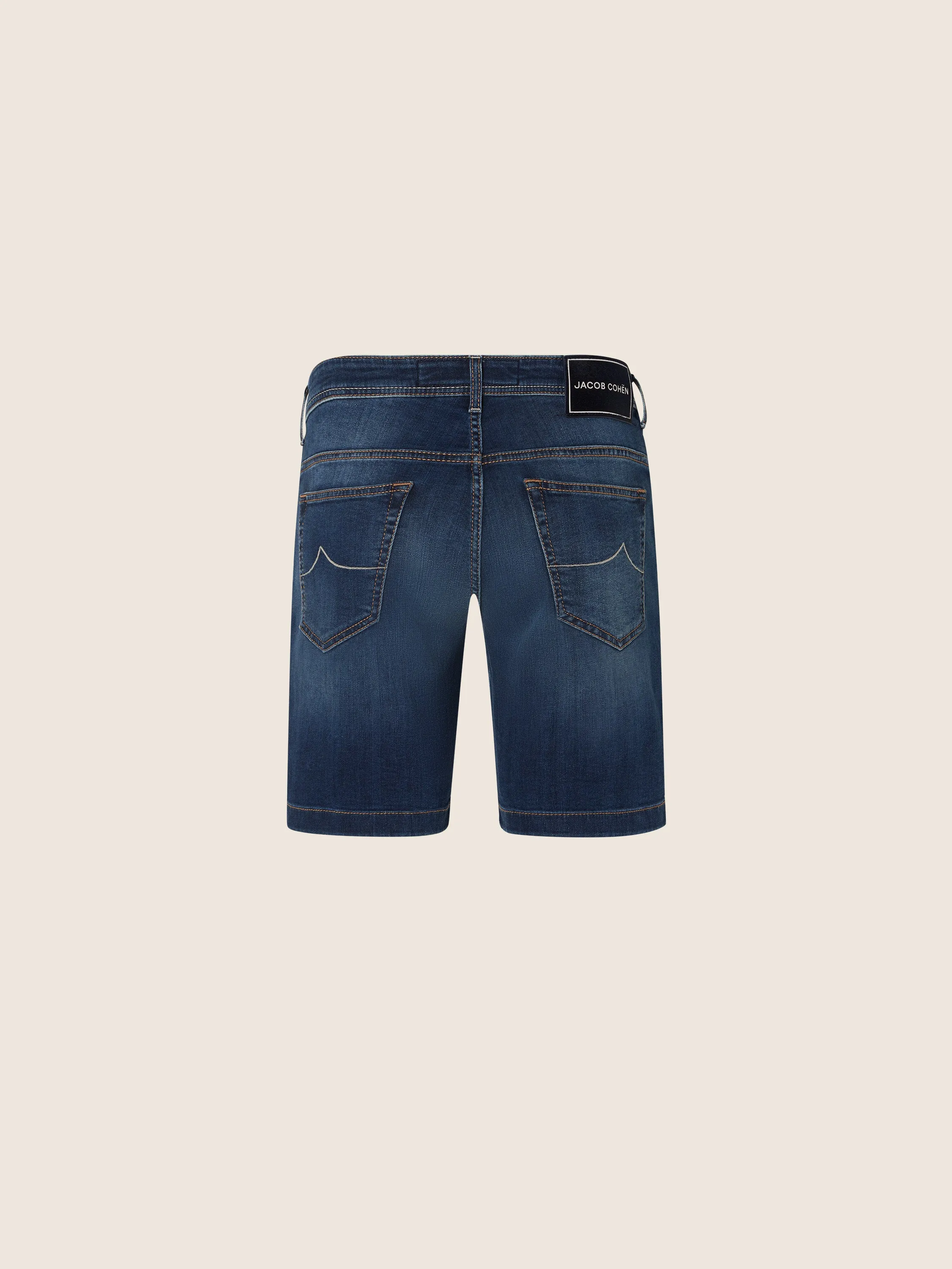 Lou - Stretch Tencel Bermuda Jeans
