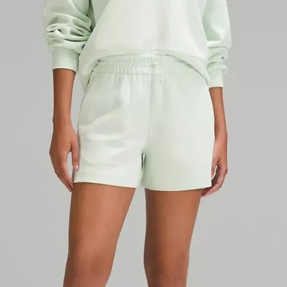 Lululemon Softstreme High-Rise Short 4&quot;Kohlrabi Light Mint Green
