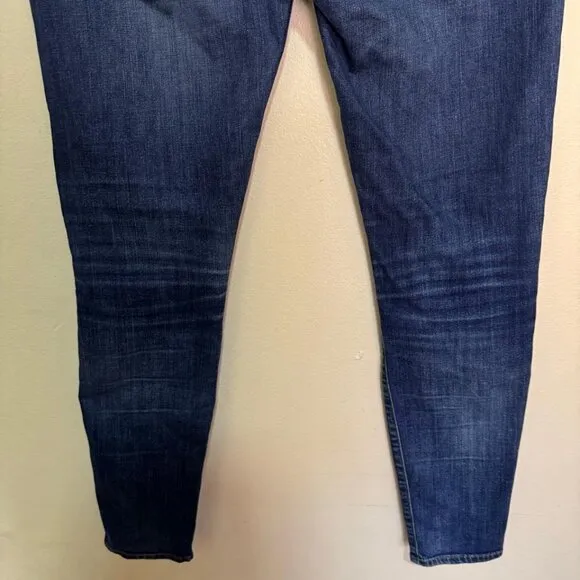 Madewell 10&quot; High-Rise Skinny Jeans in Hayes Wash/Blue color Style F4684