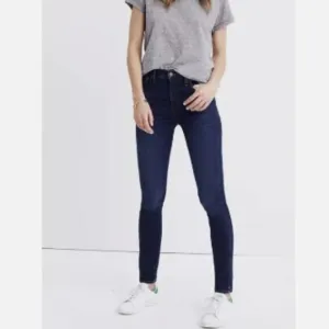 Madewell 10&quot; High-Rise Skinny Jeans in Hayes Wash/Blue color Style F4684