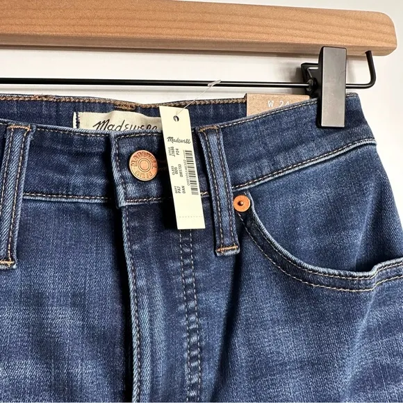 Madewell Curvy High Rise Skinny Jeans in Danny Wash