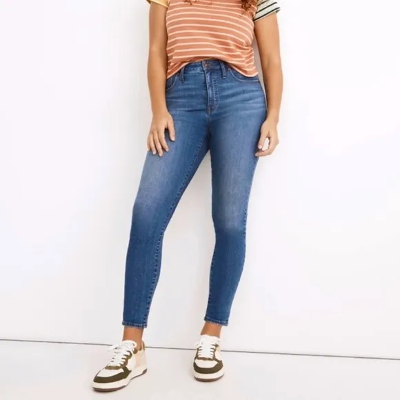 Madewell Tall Curvy High-Rise Skinny Crop Jeans in Lander Wash | 30T
