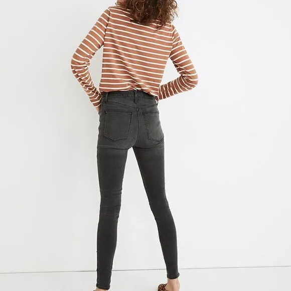 Madewell 9&quot; Mid-Rise Roadtripper Supersoft Jeans in Ashmont Wash