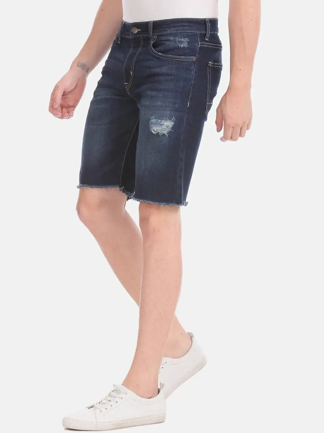 Men Blue Washed Slim Fit Denim Shorts