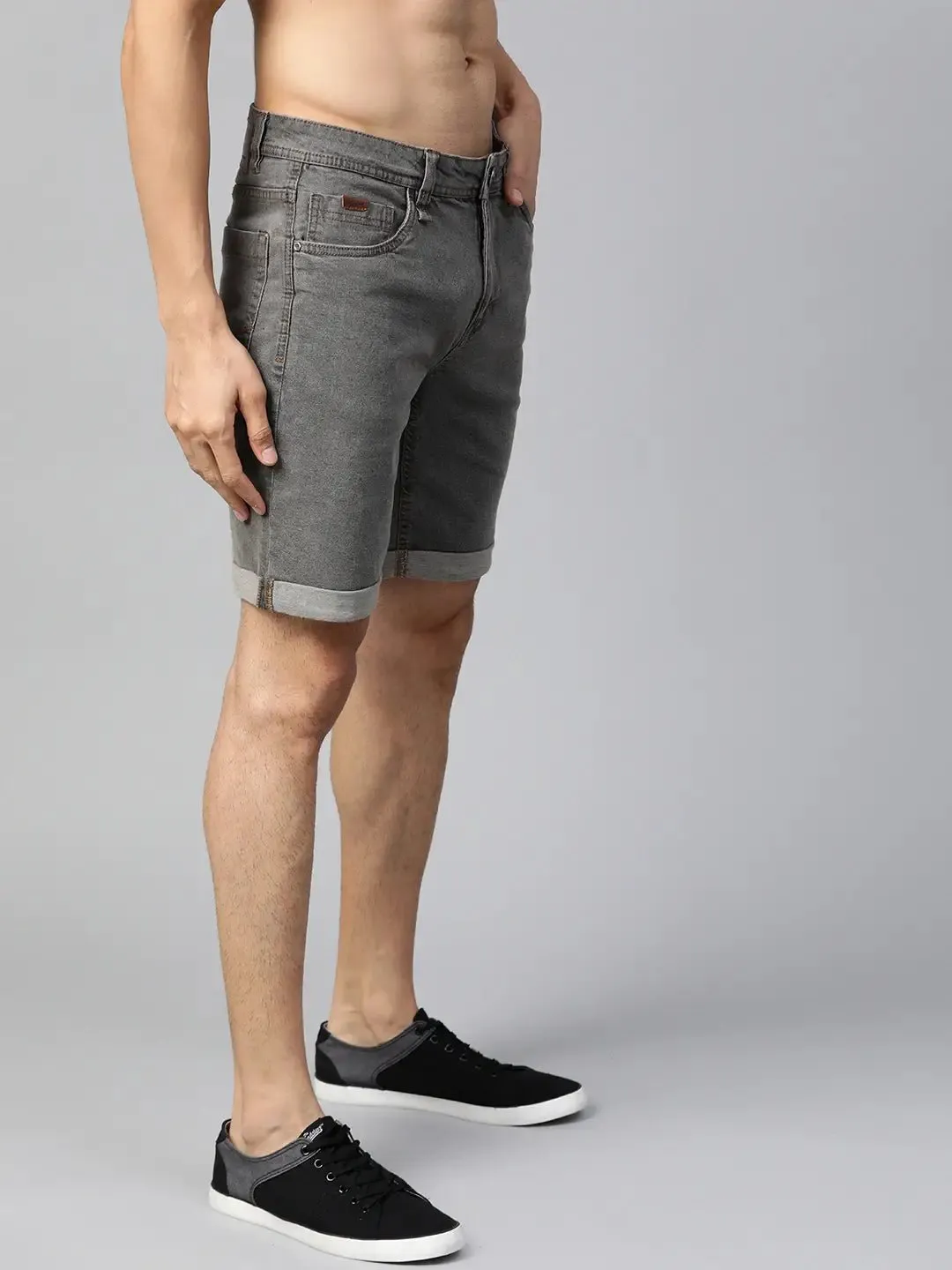 Men Charcoal Grey Washed Regular Fit Denim Shorts