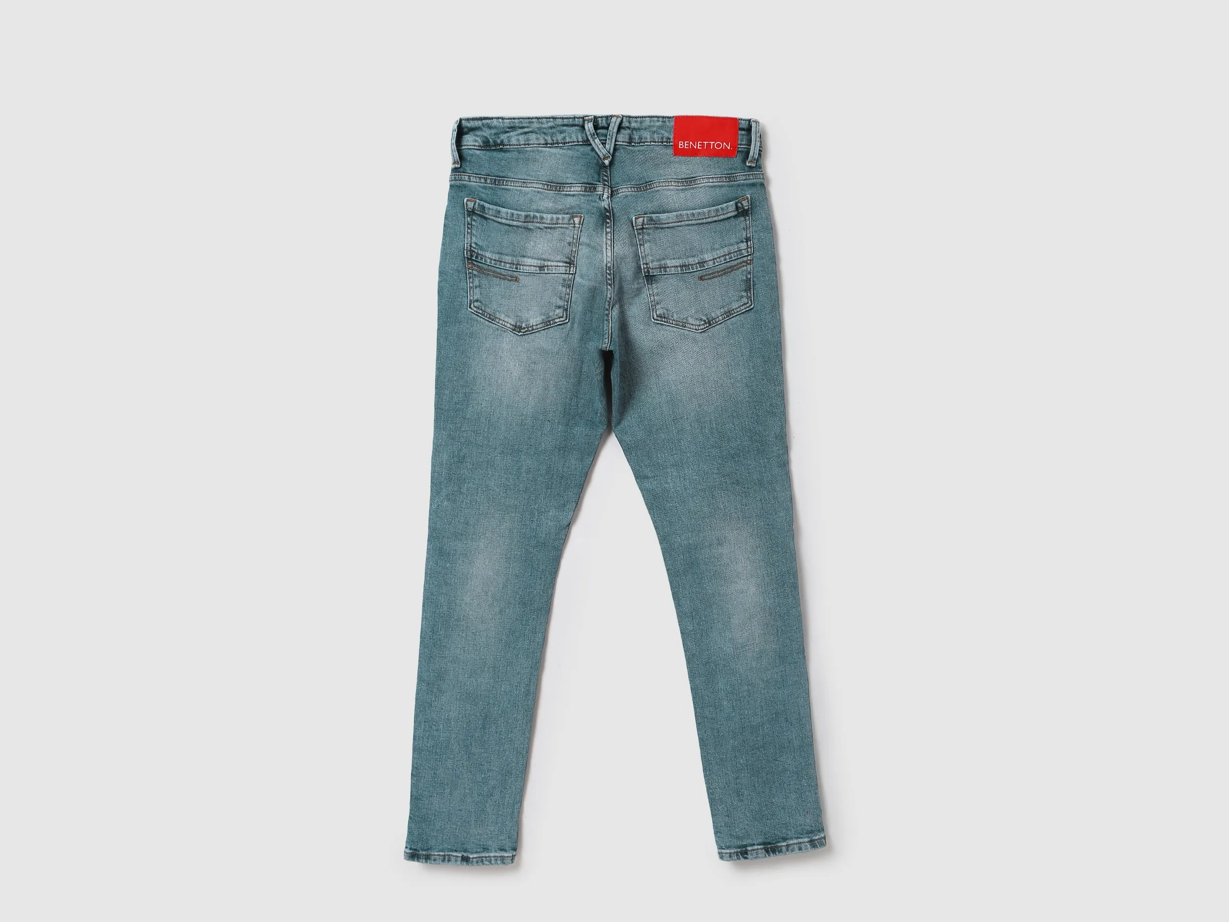 Men Solid Skinny Fit Jeans