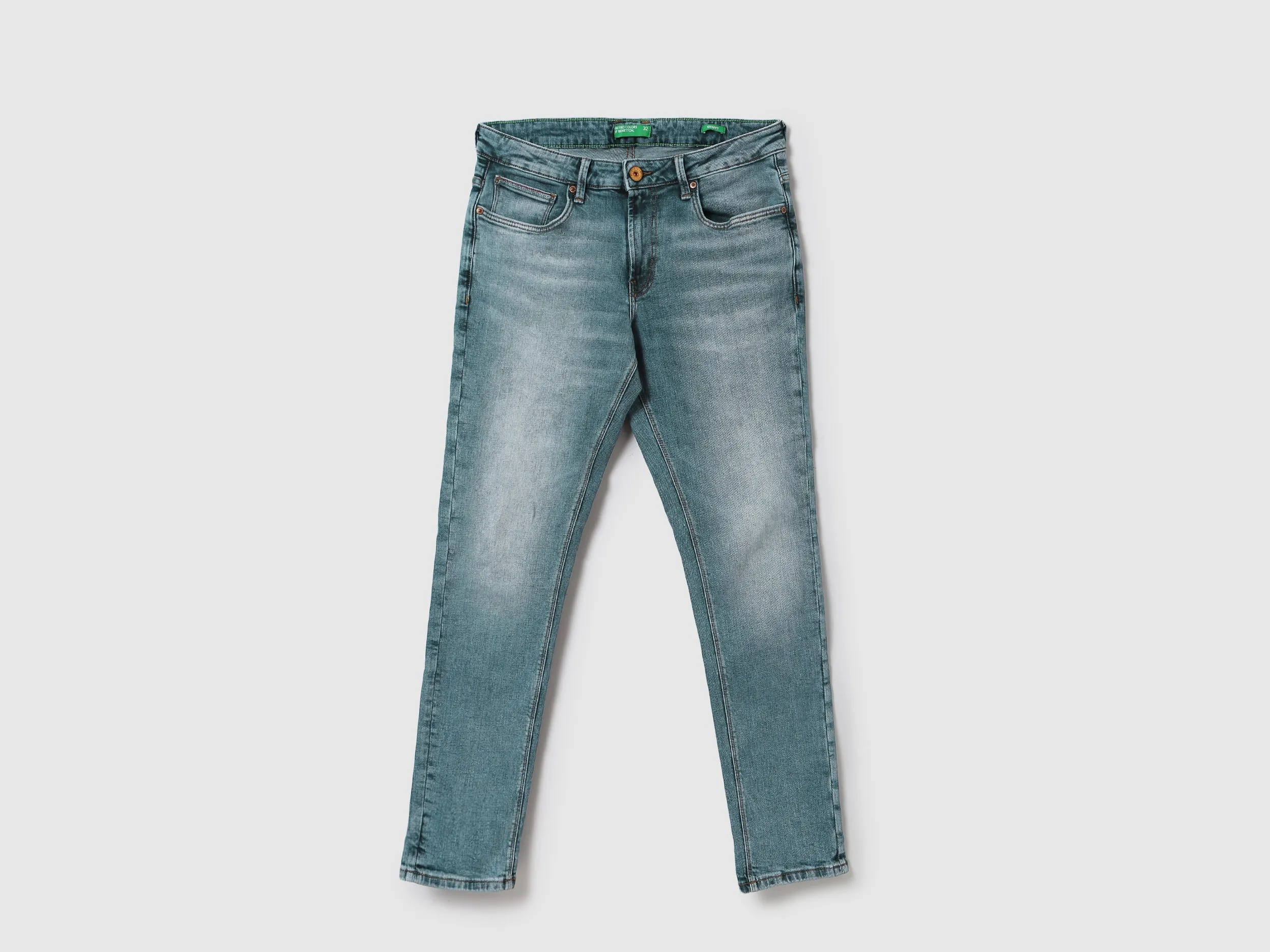Men Solid Skinny Fit Jeans