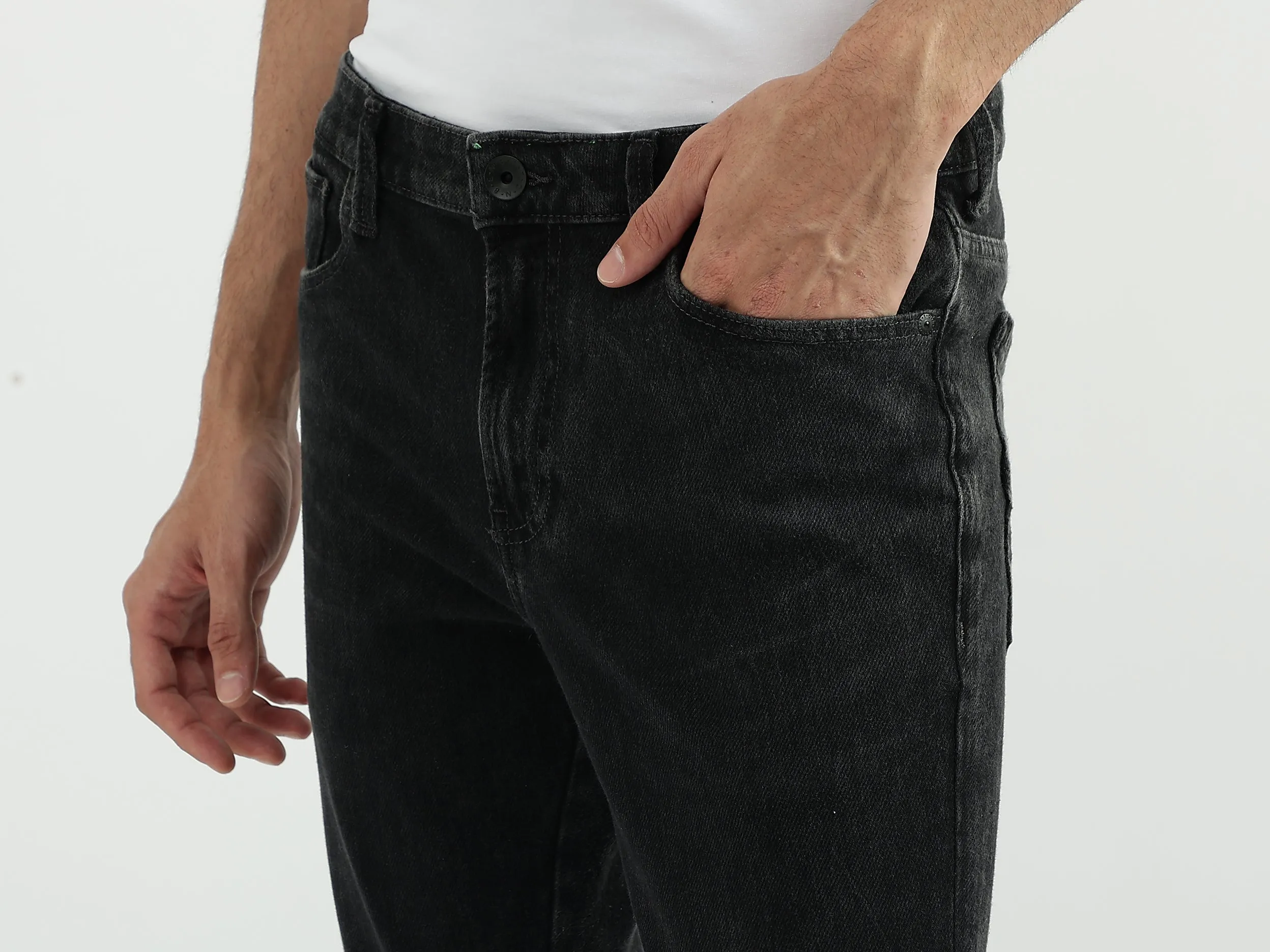 Men Solid Skinny Fit Jeans