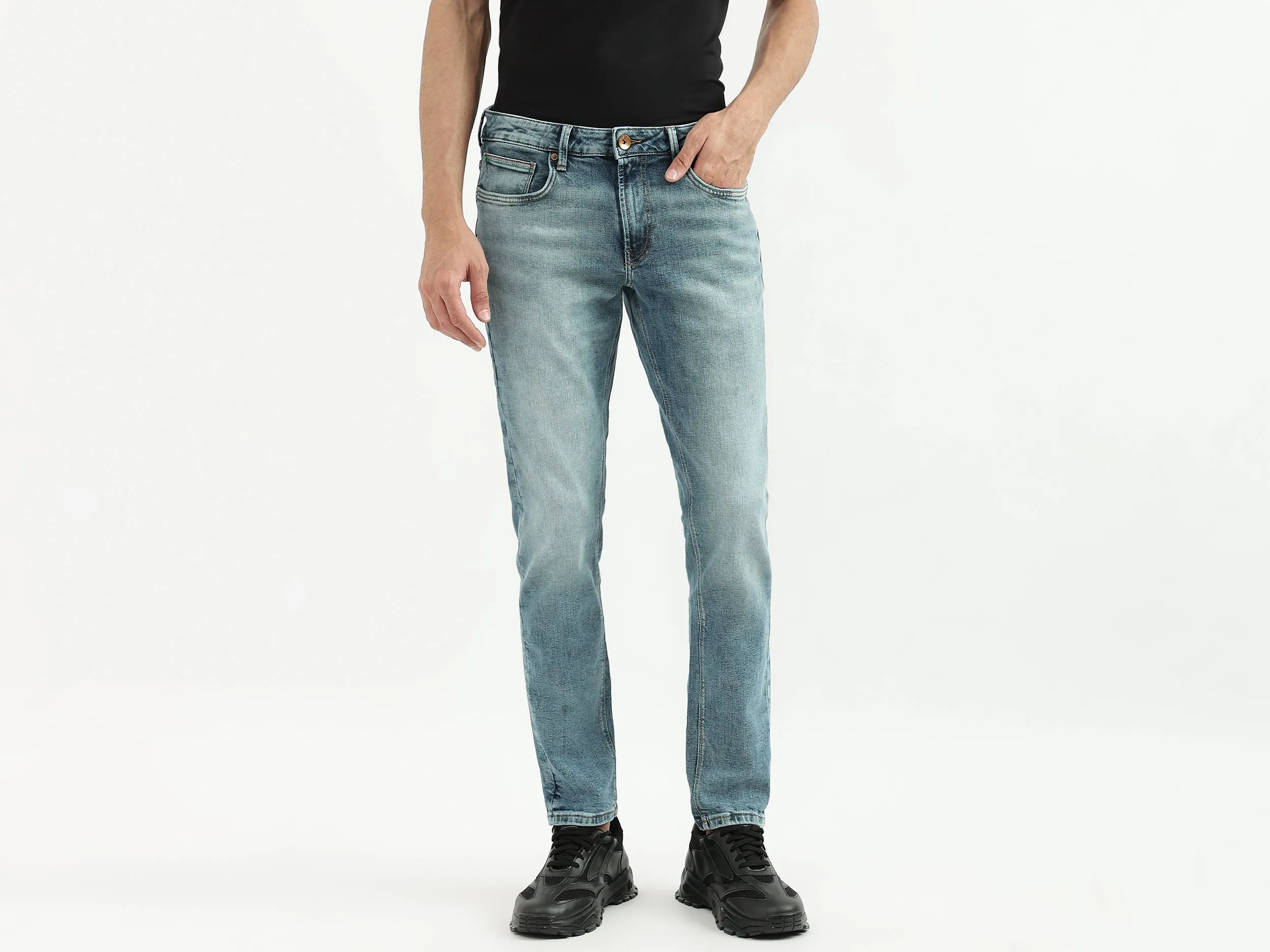 Men Solid Skinny Fit Jeans
