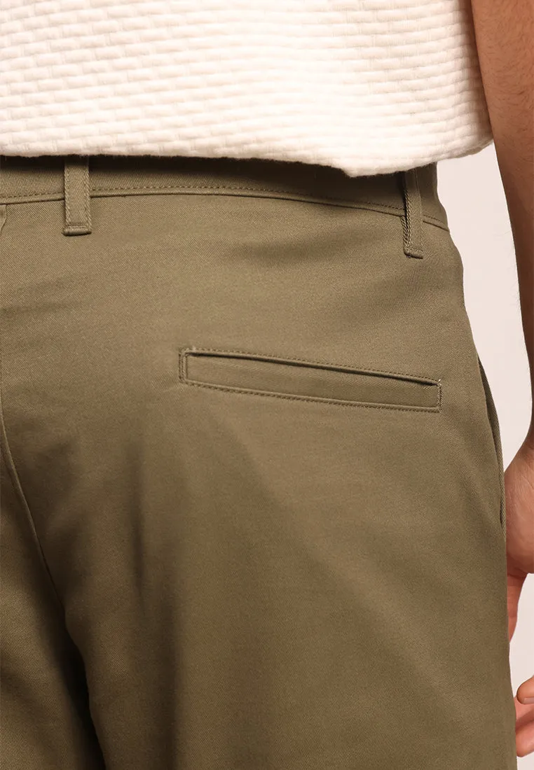 MOC - Celana Panjang Chinos Pria Zoe - Olive